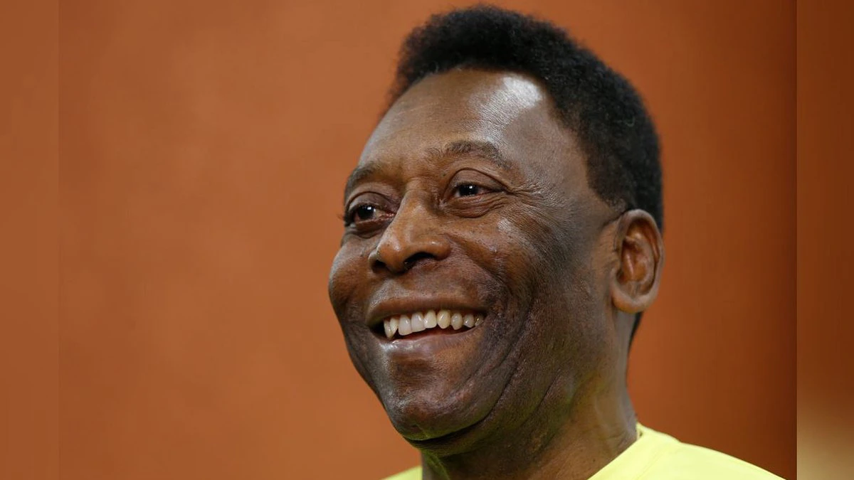 Breaking Pelé Brazils Mighty King Of ‘beautiful Game Has Died
